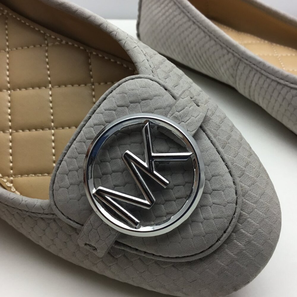 Michael Kors Lilac Loafers with Silver Logo Size 8‎ - Picture 3 of 9